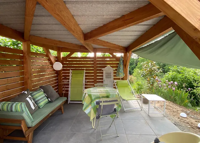 F1 Avec Terrasse Et Vue Sur Jardin Arbore - Fraicheur Naturelle Du Rez De Jardin - Parking