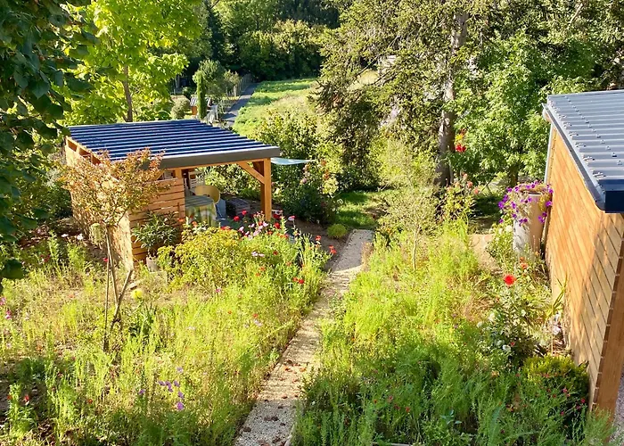 F1 Avec Terrasse Et Vue Sur Jardin Arbore - Fraicheur Naturelle Du Rez De Jardin - Parking Apartment *